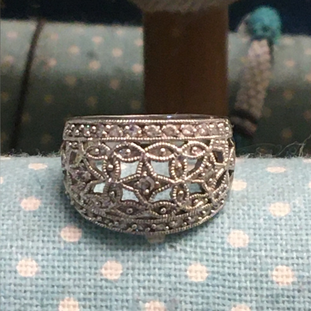 Premier Design women’s ring